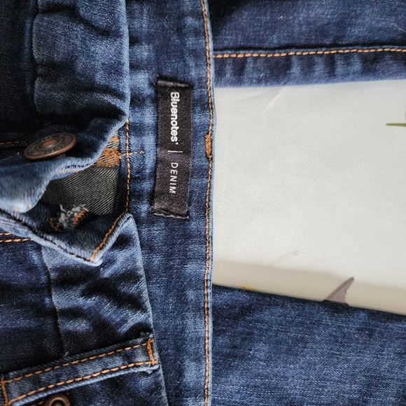 NUC BLUENOTES denium jeans Selena curvy high rise skinny , size 12 - Picture 3 of 9